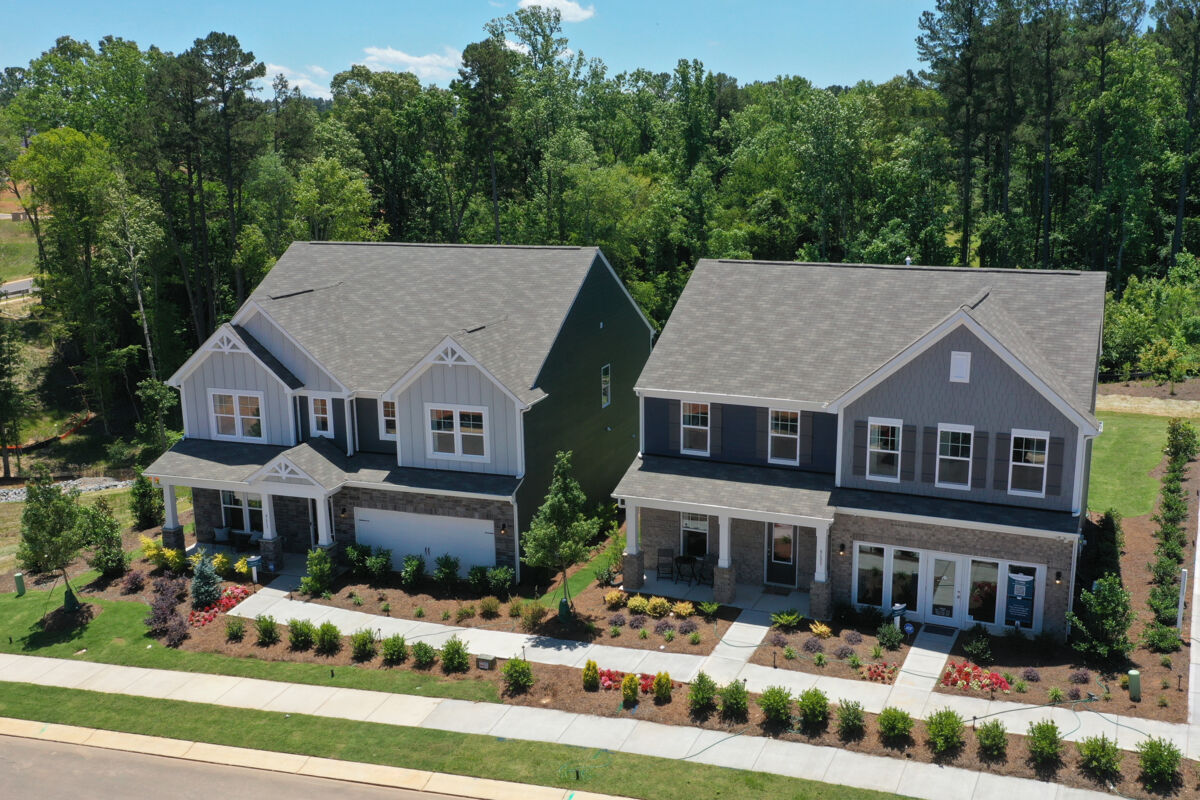 Casa de nueva construcción en Indian Trail, NC con detalles artesanales